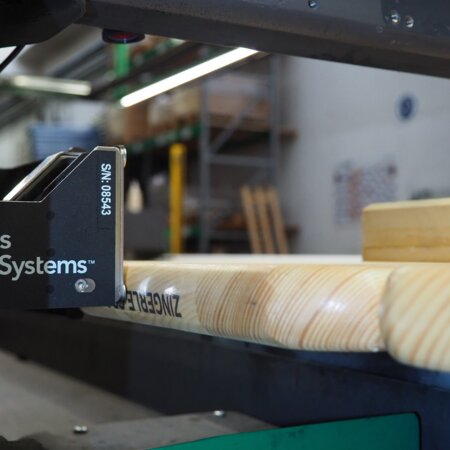 Bedruckung einer Bierzeltgarnitur mit Ink-Druck.