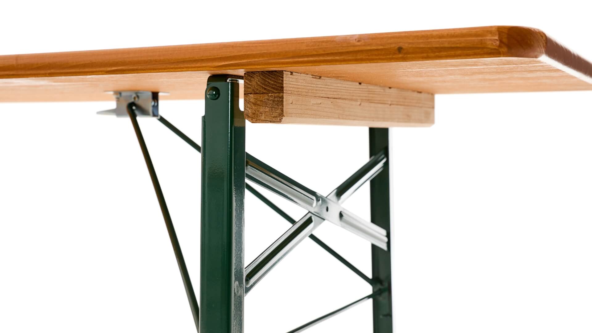 Stacking bar of the classic beer garden table set The stacking strips of the classic beer garden table set protect the set during stacking, transportation and disassembly.