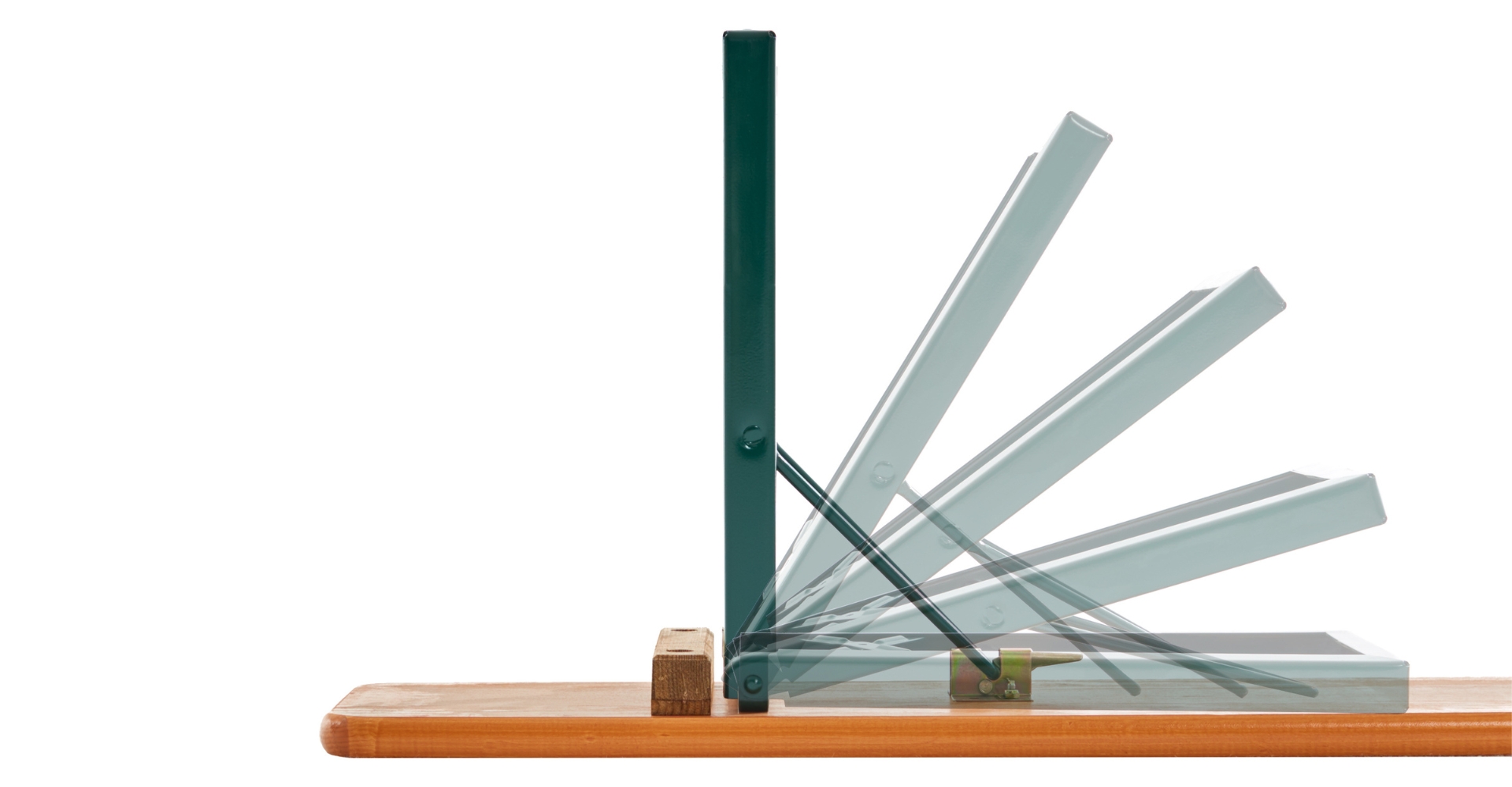 Folding mechanism classic beer table set The frame of the beer table set is foldable thanks to the folding mechanism.