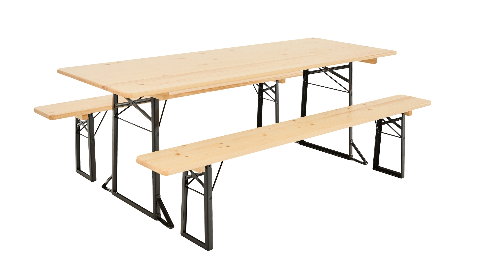 The 75 cm wide beer garden table sets in natural.