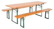 Die 67 cm breite Bierzeltgarnitur in Kiefer.