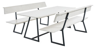 Die Designgarnitur Riva in weiß ist abgebildet.