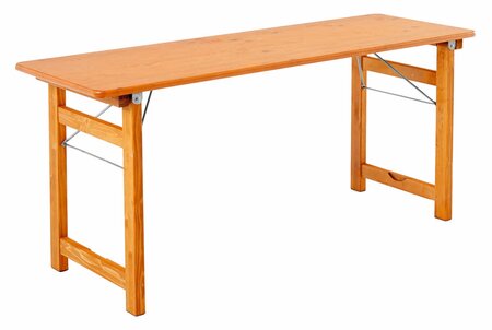 Der Tisch der Designgarnitur Rustica wird abgebildet.